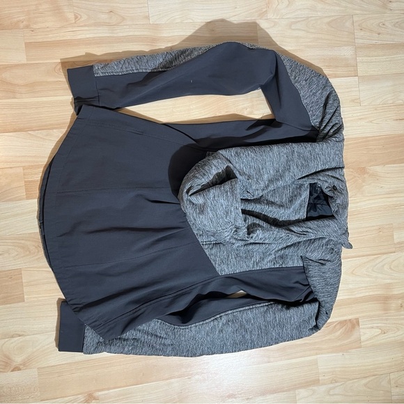 The North Face Pseudio Womens Full Zip Hooded Jacket in Grey and Black Size XS - Picture 5 of 5